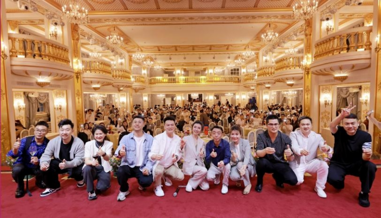 汇智共生 耀美星品——成都高新&深圳米兰柏羽产品元年共谱医美生态新篇章